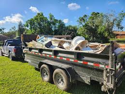 Best Attic Cleanout  in Rio Bravo, TX